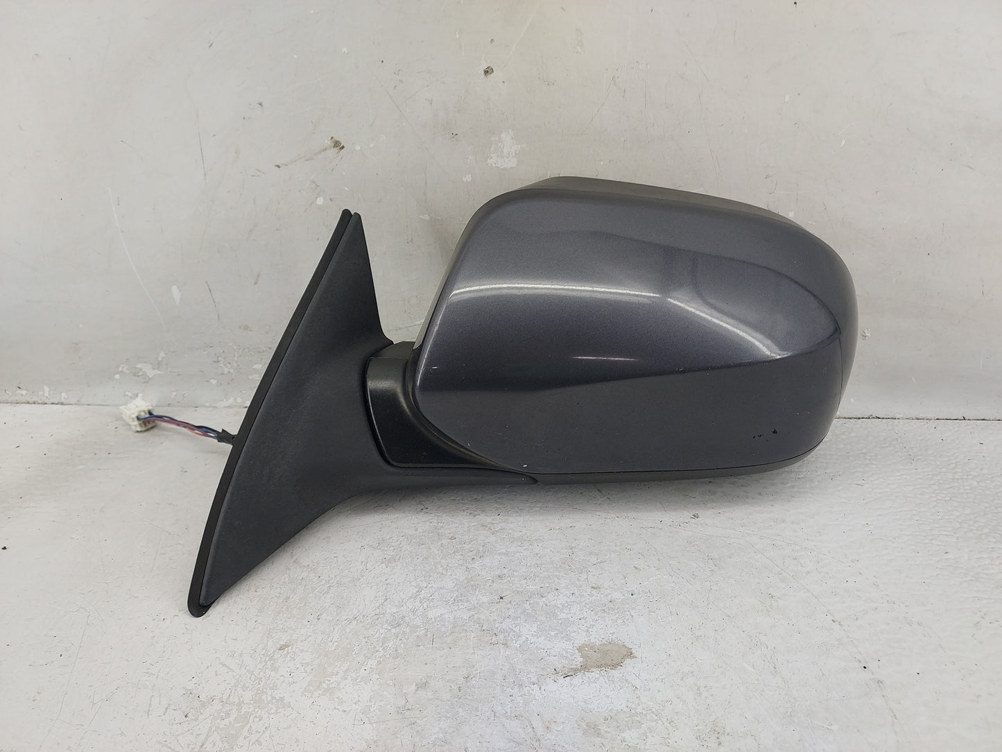 2014 Subaru Legacy/ Outback Legacy Driver Side View Mirror - Left Door Mirror OEM Used - Oemusedautoparts1.com