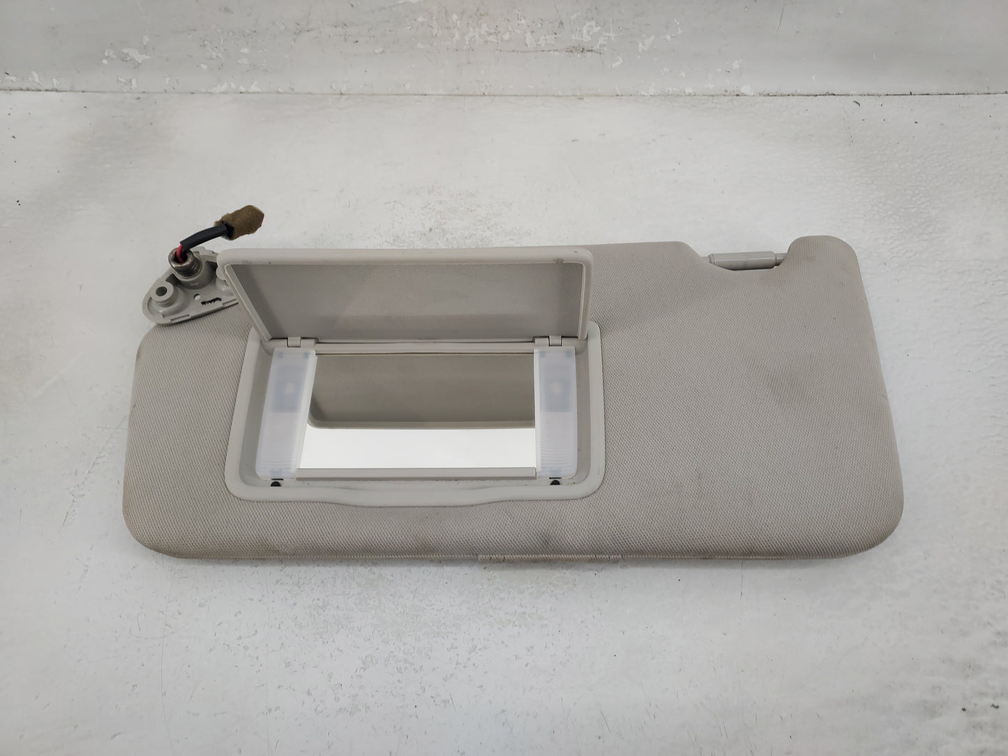 2014 Subaru Legacy/ Outback Legacy Sun Visor Shade Replacement Driver Left Mirror Fits Fits 2010 2011 2012 2013 OEM Used Aut