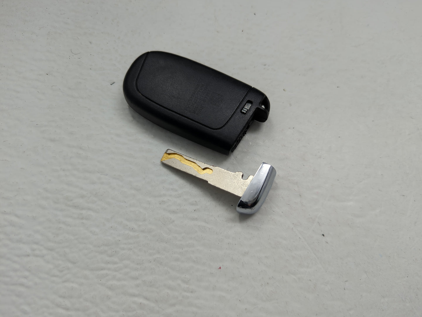 Dodge/chrysler/jeep/ram Keyless Entry Remote Fob 2AOKM-CYV14 RT-CYRC4 | RT-CY994 - Oemusedautoparts1.com
