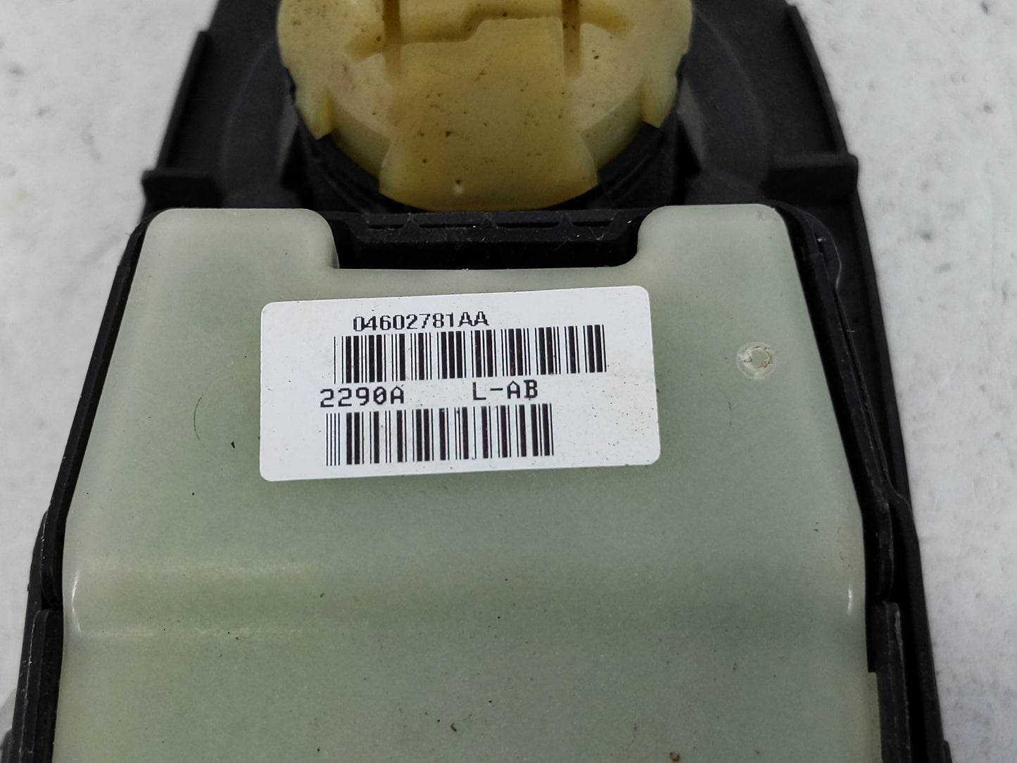 2010 Chrysler Chrysler R/t Master Power Window Switch Replacement Driver Side Left P/N:04602781AA Fits OEM Used Auto Parts -