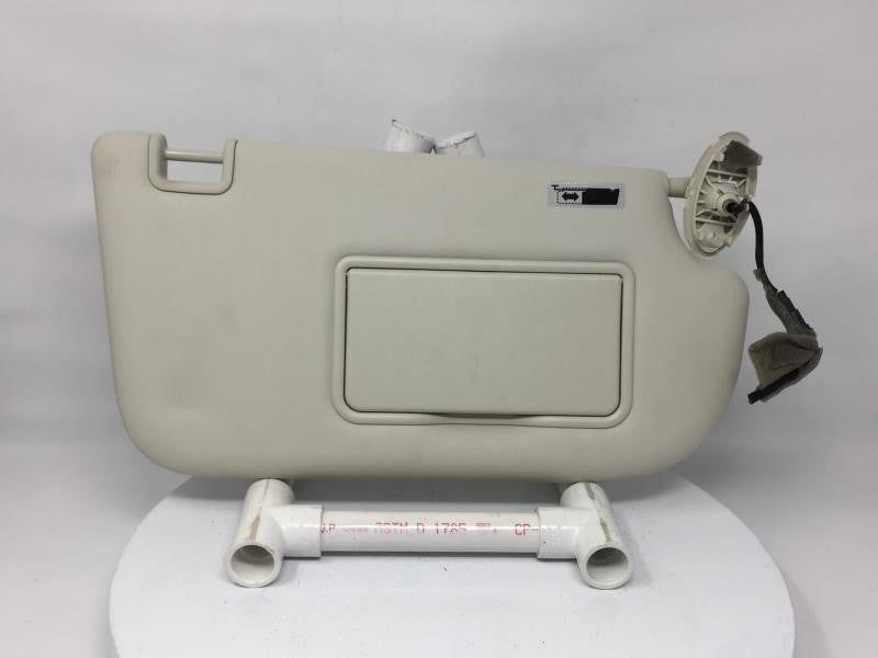 2015 Ford Escape Sun Visor Shade Replacement Passenger Right Mirror Fits 2013 2014 2016 2017 2018 2019 OEM Used Auto Parts - Oemusedautoparts1.com