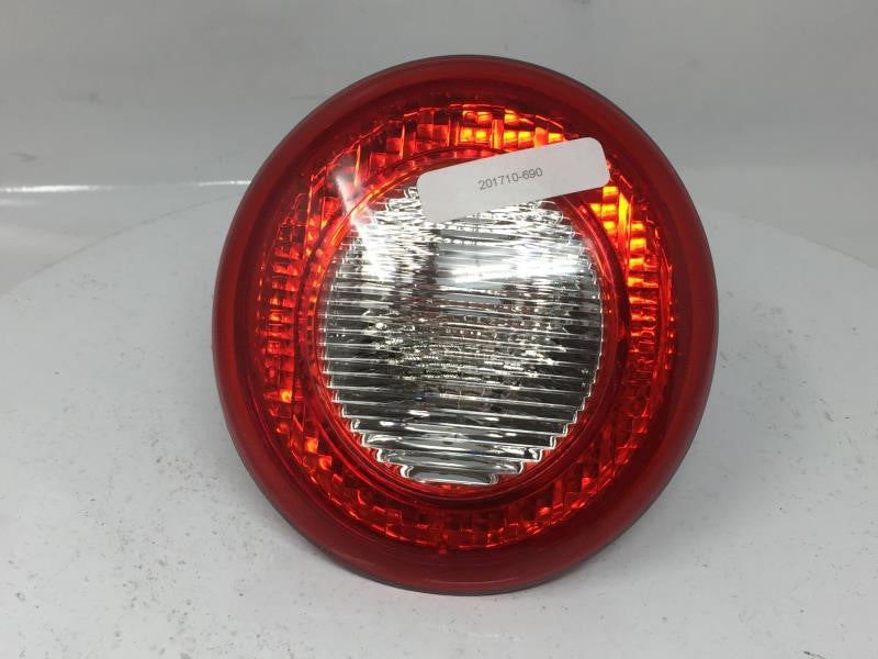 2006 Chevrolet Hhr Tail Light Assembly Passenger Right OEM Fits 2007 2008 2009 2010 2011 OEM Used Auto Parts