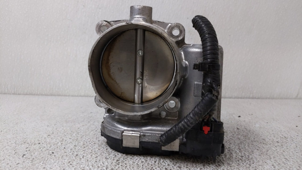 2011-2016 Chrysler Town & Country Throttle Body P/N:05184349AC 05184349AE Fits OEM Used Auto Parts - Oemusedautoparts1.com