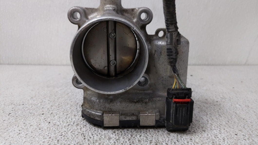 2014-2018 Ford Focus Throttle Body P/N:DS7E-9F991-BB Fits 2014 2015 2016 2017 2018 2019 OEM Used Auto Parts - Oemusedautoparts1.com