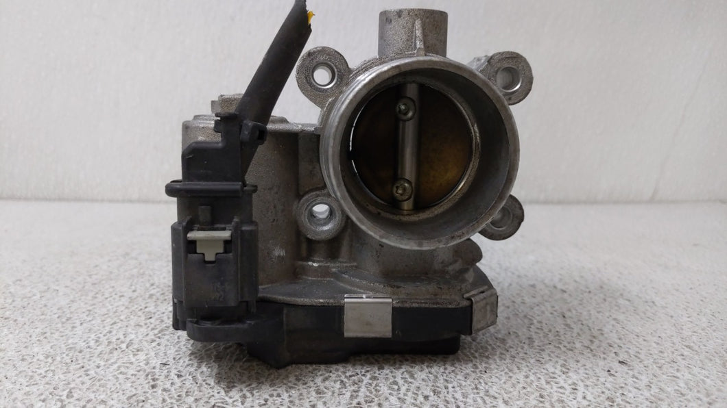 2017-2018 Chevrolet Cruze Throttle Body P/N:12671379AA Fits 2017 2018 OEM Used Auto Parts - Oemusedautoparts1.com