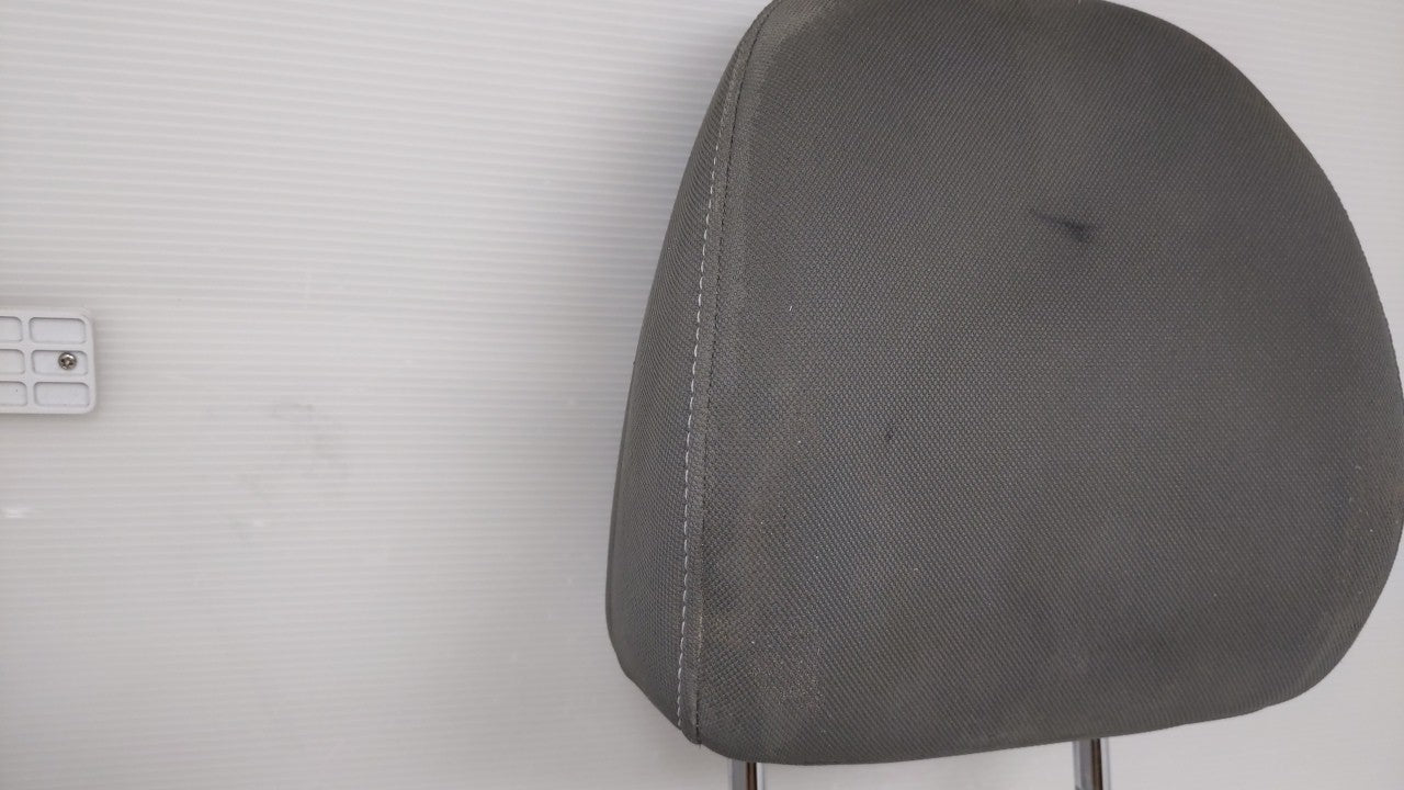 2014 Kia Forte Headrest Head Rest Front Driver Passenger Seat Gray 105467 - Oemusedautoparts1.com