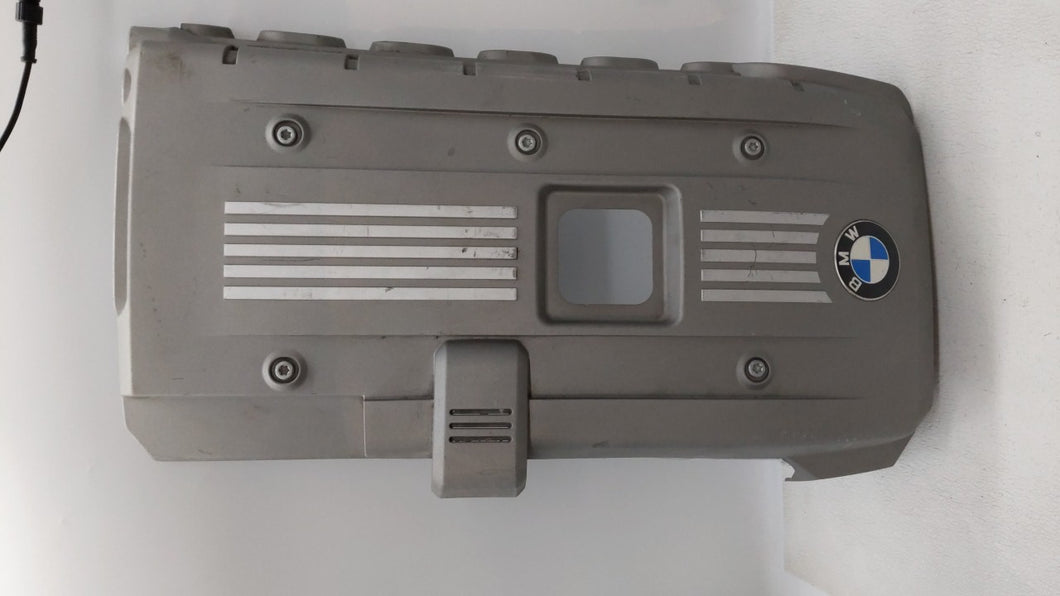 2005 Dodge Charger Engine Cover - Oemusedautoparts1.com