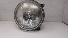 2002-2004 Jeep Liberty Passenger Right Oem Head Light Headlight Lamp - Oemusedautoparts1.com