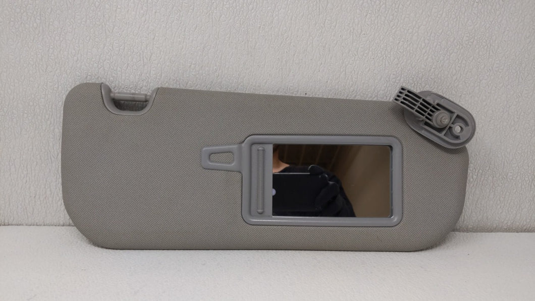 2014-2016 Hyundai Elantra Passenger Sun Visor Mirror Right Sunvisor 110892 - Oemusedautoparts1.com