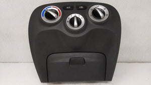 2012-2013 Kia Sorento Climate Control Module Temperature AC/Heater Replacement P/N:97250-1U560 97250-1U550 Fits 2012 2013 OEM Used Auto Parts - Oemusedautoparts1.com