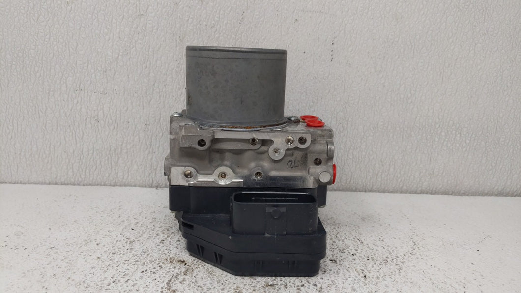 2013 Infiniti M37 ABS Pump Control Module Replacement Fits OEM Used Auto Parts - Oemusedautoparts1.com