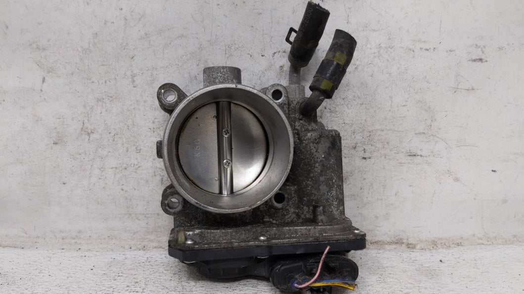 2011-2018 Hyundai Elantra Throttle Body P/N:35100-2E000 Fits 2011 2012 2013 2014 2015 2016 2017 2018 2019 OEM Used Auto Parts - Oemusedautoparts1.com