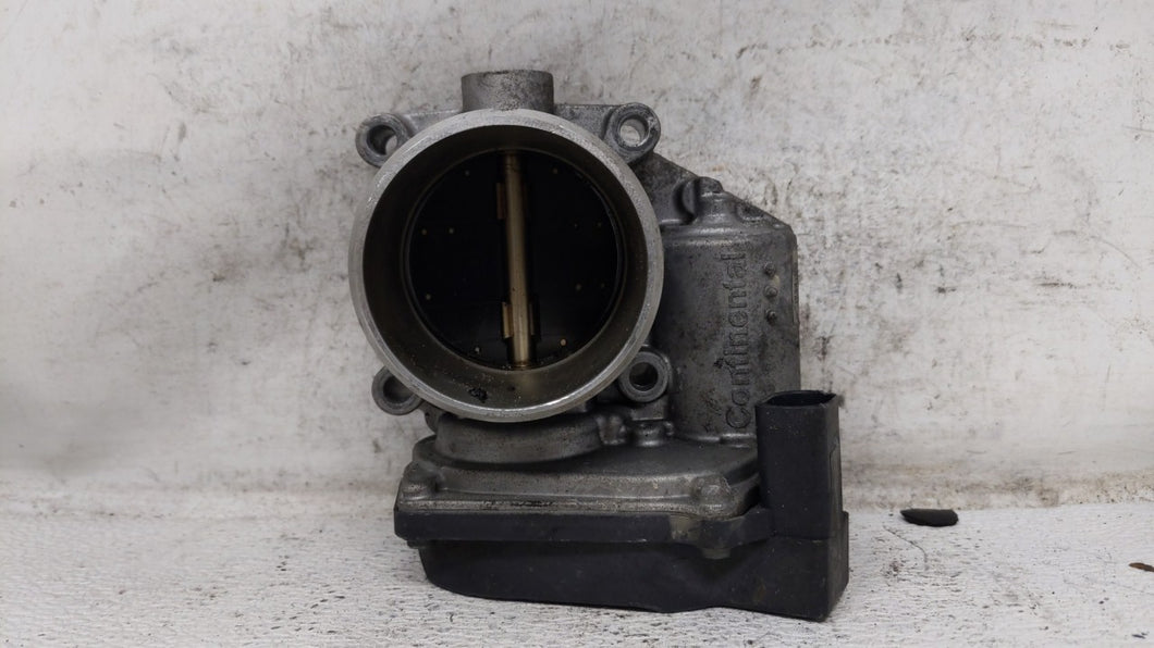 2009-2017 Volkswagen Cc Throttle Body P/N:06F 133 062 Q 06E 133 062 J Fits OEM Used Auto Parts - Oemusedautoparts1.com