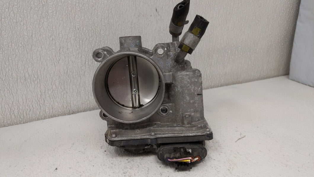 2014-2018 Kia Forte Throttle Body P/N:35100-2E000 Fits 2011 2012 2013 2014 2015 2016 2017 2018 2019 OEM Used Auto Parts