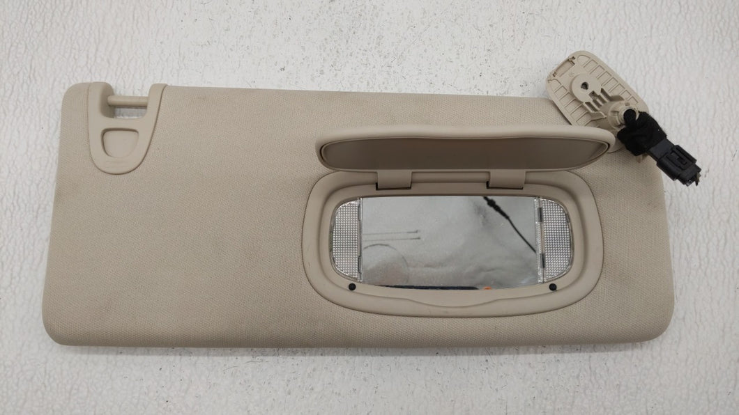 2015 Chrysler 200 Sun Visor Shade Replacement Passenger Right Mirror Fits OEM Used Auto Parts - Oemusedautoparts1.com