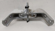 2013 Hyundai Genesis Passenger Right Door Hinge - Oemusedautoparts1.com