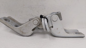 2013 Hyundai Genesis Passenger Right Door Hinge - Oemusedautoparts1.com