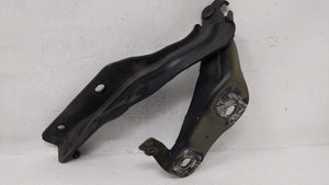 2010 Nissan Maxima Passenger Right Hood Hinge - Oemusedautoparts1.com