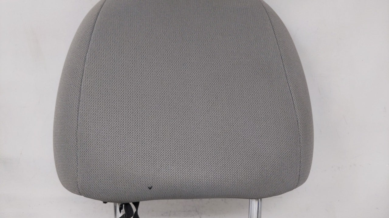 2007 Kia Rondo Headrest Head Rest Front Driver Passenger Seat Fits OEM Used Auto Parts - Oemusedautoparts1.com