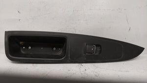 2010 Chevrolet Malibu Passeneger Right Power Window Switch - Oemusedautoparts1.com