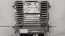 2014 Hyundai Santa Fe PCM Engine Computer ECU ECM PCU OEM P/N:39130-2GAG5 39130-2GAG1 Fits OEM Used Auto Parts