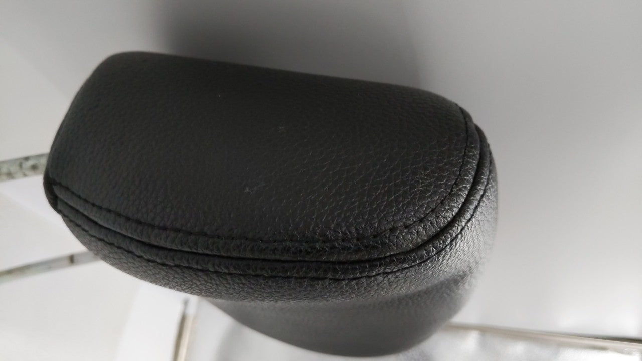 2007 Mitsubishi Endeavor Headrest Head Rest Front Driver Passenger Seat Fits OEM Used Auto Parts - Oemusedautoparts1.com
