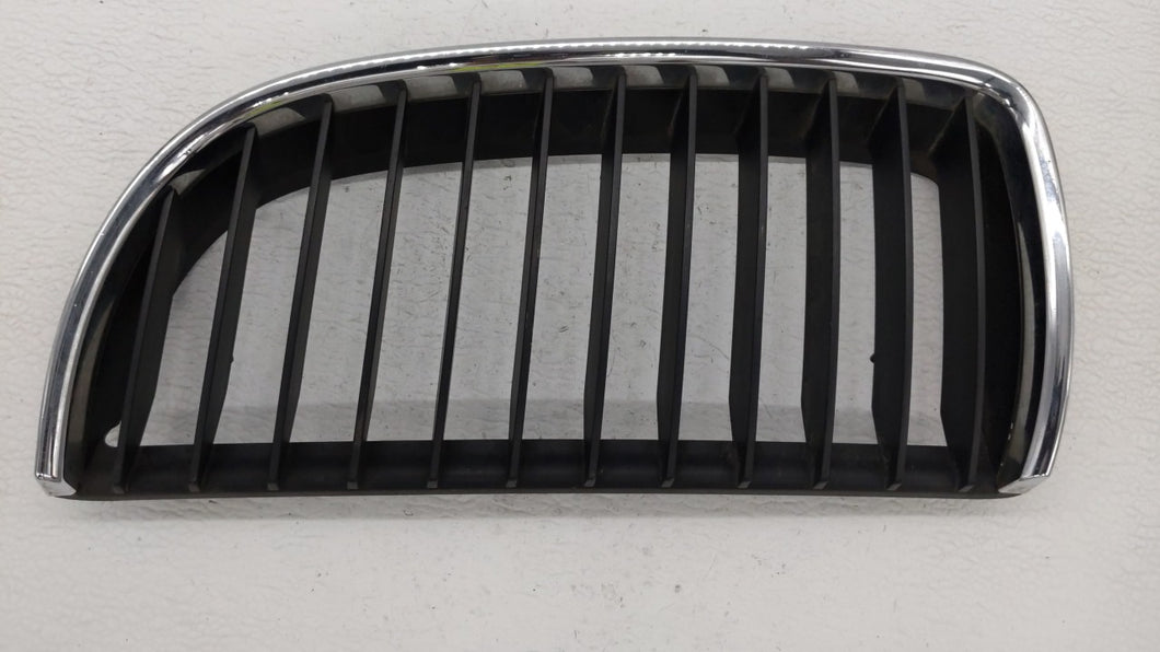 2006-2006 Bmw 325i Front Bumper Grille Cover 131998 - Oemusedautoparts1.com