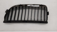 2006-2006 Bmw 325i Front Bumper Grille Cover - Oemusedautoparts1.com