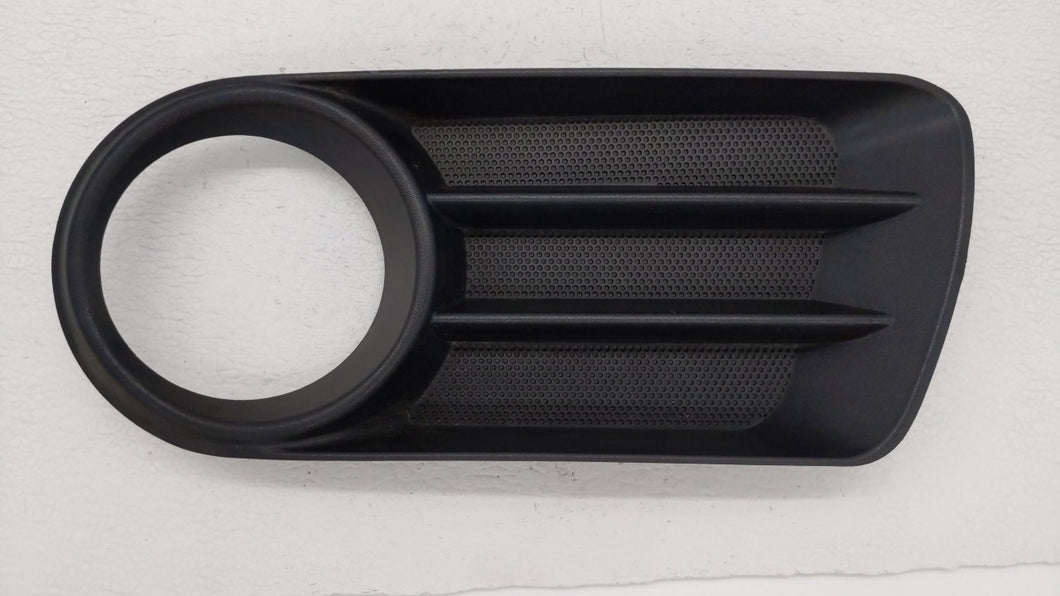 2002-2005 Ford Explorer Front Bumper Grille Cover - Oemusedautoparts1.com