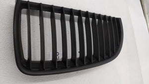 2006-2006 Bmw 325i Front Bumper Grille Cover 132021 - Oemusedautoparts1.com