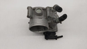 2014-2018 Hyundai Tucson Throttle Body P/N:35100-2E000 Fits 2011 2012 2013 2014 2015 2016 2017 2018 2019 OEM Used Auto Parts - Oemusedautoparts1.com