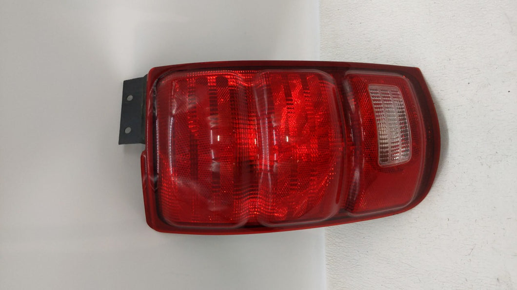 1997-2002 Ford Expedition Tail Light Assembly Driver Left OEM Fits 1997 1998 1999 2000 2001 2002 OEM Used Auto Parts - Oemusedautoparts1.com