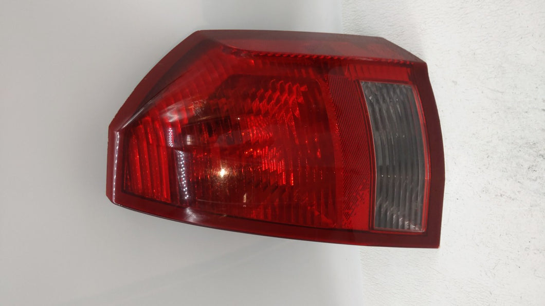 2005-2007 Chrysler 300 Tail Light Assembly Passenger Right OEM Fits 2005 2006 2007 OEM Used Auto Parts - Oemusedautoparts1.com