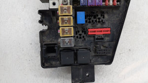 2009-2012 Hyundai Genesis Fusebox Fuse Box Panel Relay Module P/N:91940-3M160 91241-3M540 Fits 2009 2010 2011 2012 OEM Used Auto Parts - Oemusedautoparts1.com