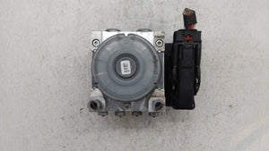 2018-2019 Chevrolet Equinox ABS Pump Control Module Replacement P/N:84342052 84342055 Fits 2018 2019 OEM Used Auto Parts - Oemusedautoparts1.com