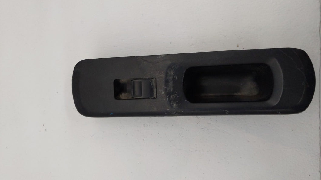 2015-2018 Toyota Prius C Passeneger Right Rear Power Window Switch - Oemusedautoparts1.com