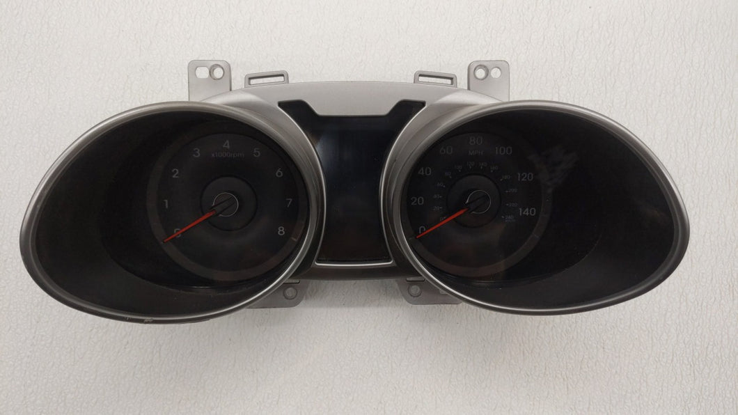 2016-2017 Hyundai Veloster Instrument Cluster Speedometer Gauges P/N:94031-2V240 94031-2V240RDR Fits 2016 2017 OEM Used Auto Parts - Oemusedautoparts1.com