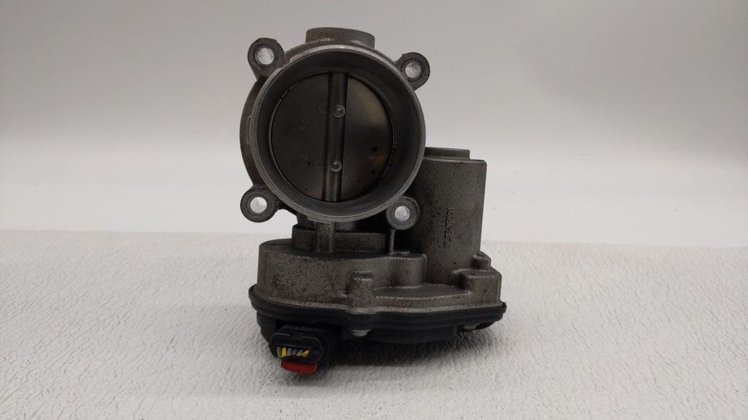 2010-2012 Ford Fusion Throttle Body P/N:9L8E-9F991-BC DS7E-9F991-AK Fits 2009 2010 2011 2012 OEM Used Auto Parts - Oemusedautoparts1.com