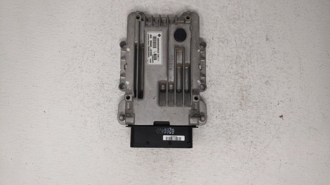 2013-2014 Hyundai Genesis Chassis Control Module Ccm Bcm Body Control - Oemusedautoparts1.com