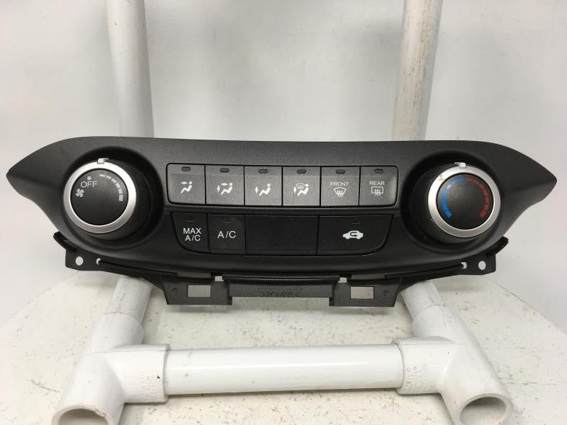 2012 Honda Cr-v Climate Control Module Temperature AC/Heater Replacement P/N:79500T0AA012M Fits OEM Used Auto Parts - Oemusedautoparts1.com