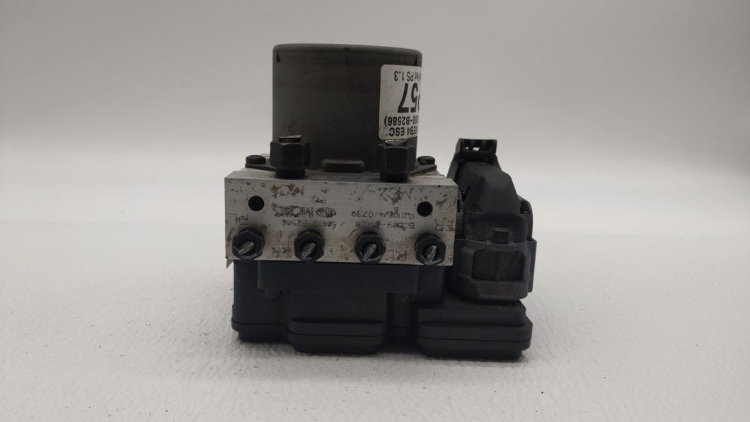 2014-2015 Kia Soul ABS Pump Control Module Replacement P/N:58900-B2506 B2569-20520 Fits 2014 2015 OEM Used Auto Parts - Oemusedautoparts1.com