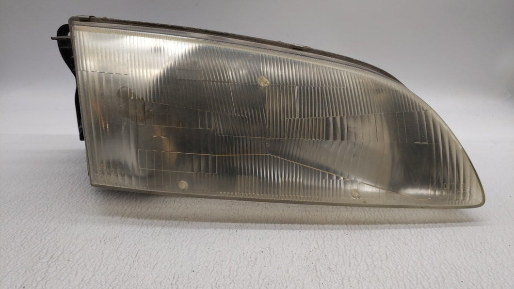 1998-1999 Mazda 626 Passenger Right Oem Head Light Headlight Lamp - Oemusedautoparts1.com