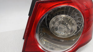 2006-2008 Volkswagen Passat Tail Light Assembly Passenger Right OEM P/N:ZSB 3C5.945.096 D ZSB 3C5.945.096J Fits 2006 2007 2008 OEM Used Auto Parts - Oemusedautoparts1.com