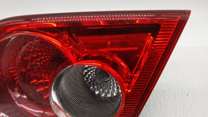 2003-2005 Mazda 6 Tail Light Assembly Passenger Right OEM P/N:2TZ 950 200 2TZ950200 Fits 2003 2004 2005 OEM Used Auto Parts - Oemusedautoparts1.com