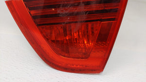 2006 Bmw 325i Tail Light Assembly Passenger Right OEM P/N:6 937 460 7 183 842 Fits 2007 2008 OEM Used Auto Parts - Oemusedautoparts1.com