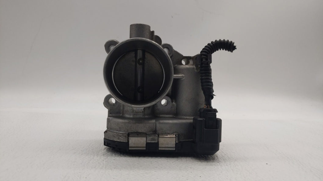 2013-2016 Ford Escape Throttle Body P/N:7S7G-9F991-CA Fits 2013 2014 2015 2016 2017 2018 2019 OEM Used Auto Parts - Oemusedautoparts1.com