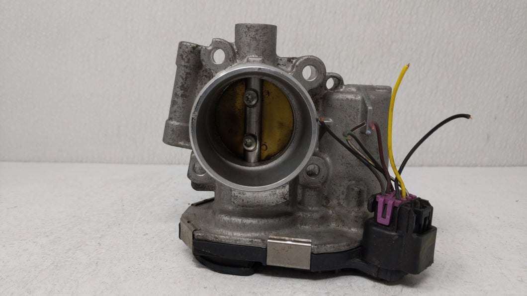 2011-2015 Chevrolet Volt Throttle Body P/N:55581682 Fits 2011 2012 2013 2014 2015 2016 OEM Used Auto Parts - Oemusedautoparts1.com