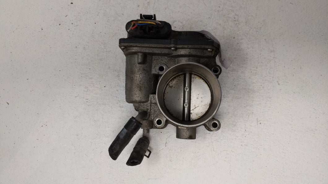 2011-2018 Hyundai Elantra Throttle Body P/N:35100-2E000 Fits 2011 2012 2013 2014 2015 2016 2017 2018 2019 OEM Used Auto Parts - Oemusedautoparts1.com