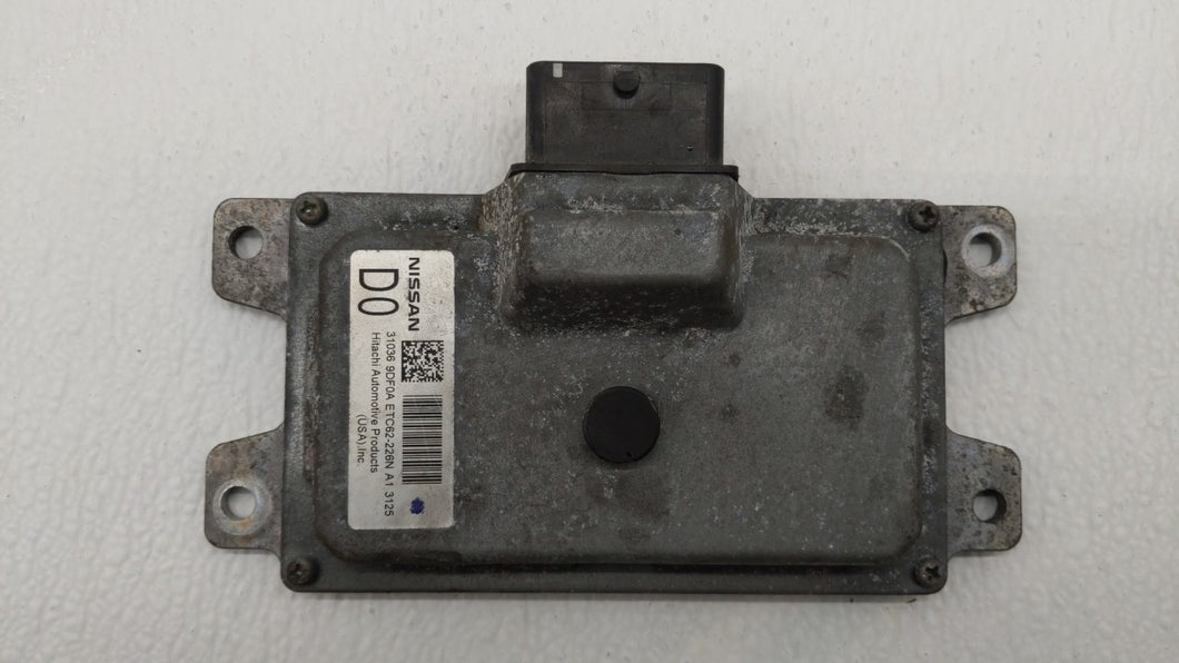 2013-2013 Nissan Maxima Chassis Control Module Ccm Bcm Body Control - Oemusedautoparts1.com