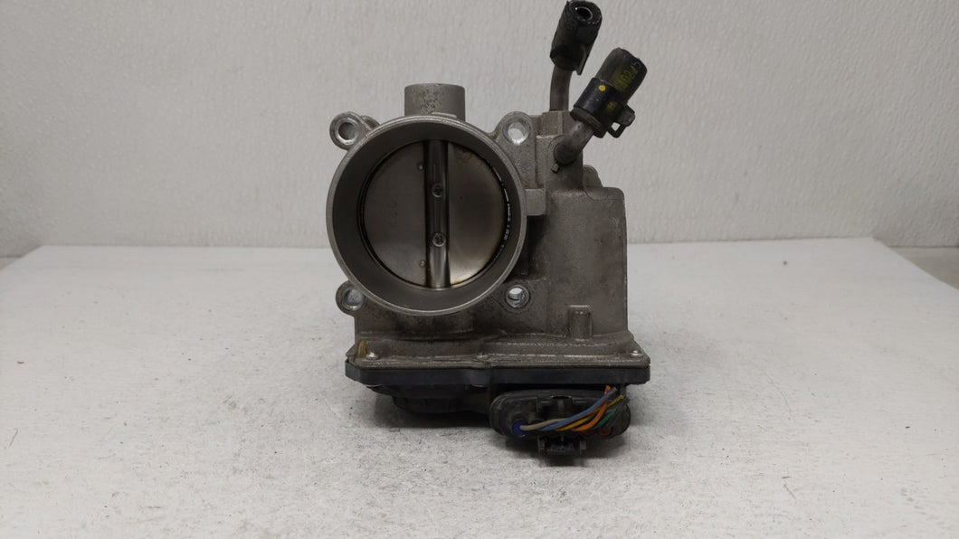 2014-2019 Kia Soul Throttle Body P/N:35100-2E000 Fits 2011 2012 2013 2014 2015 2016 2017 2018 2019 OEM Used Auto Parts - Oemusedautoparts1.com